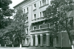 100L-0063